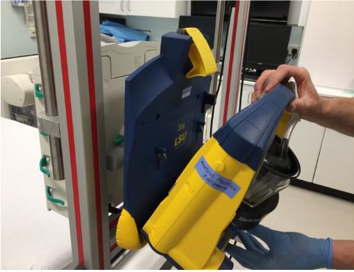 attaching Laerdal suction unit